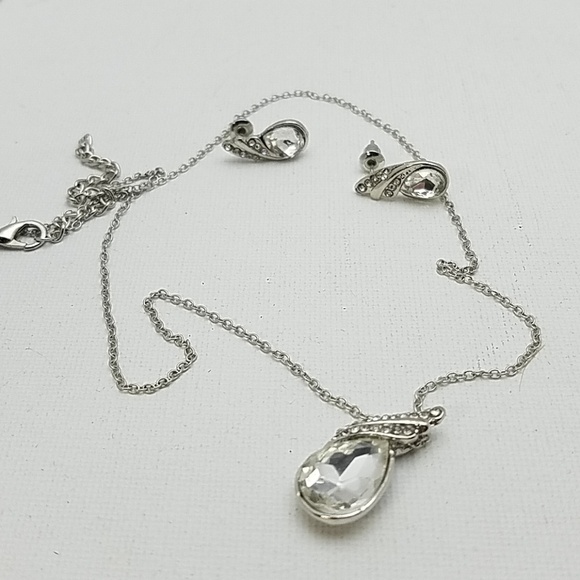 Silver Tone Rhinestone Clear Stone Necklace & Earrings Set - Picture 1 of 3